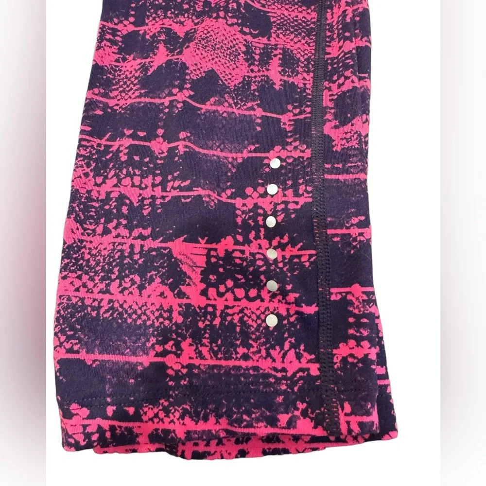 Nike Dri Fit Printed Epic Run Cropped Running Leggings Pink/Black Size Small